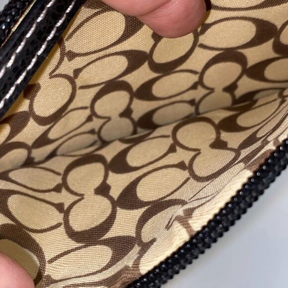 Coach Women's Multicolor Detachable Strap Monogram Wristlet - Picture 5 of 9